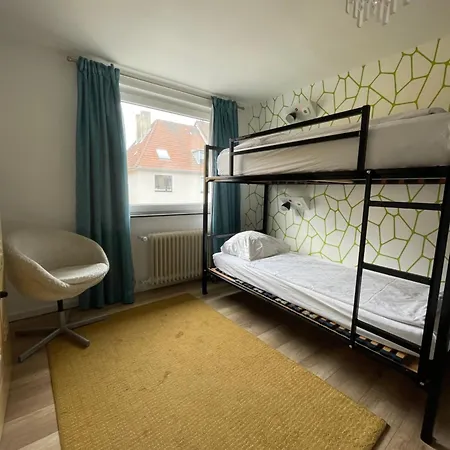 Weltempfaenger Backpacker Hostel Keulen Buitenkant foto
