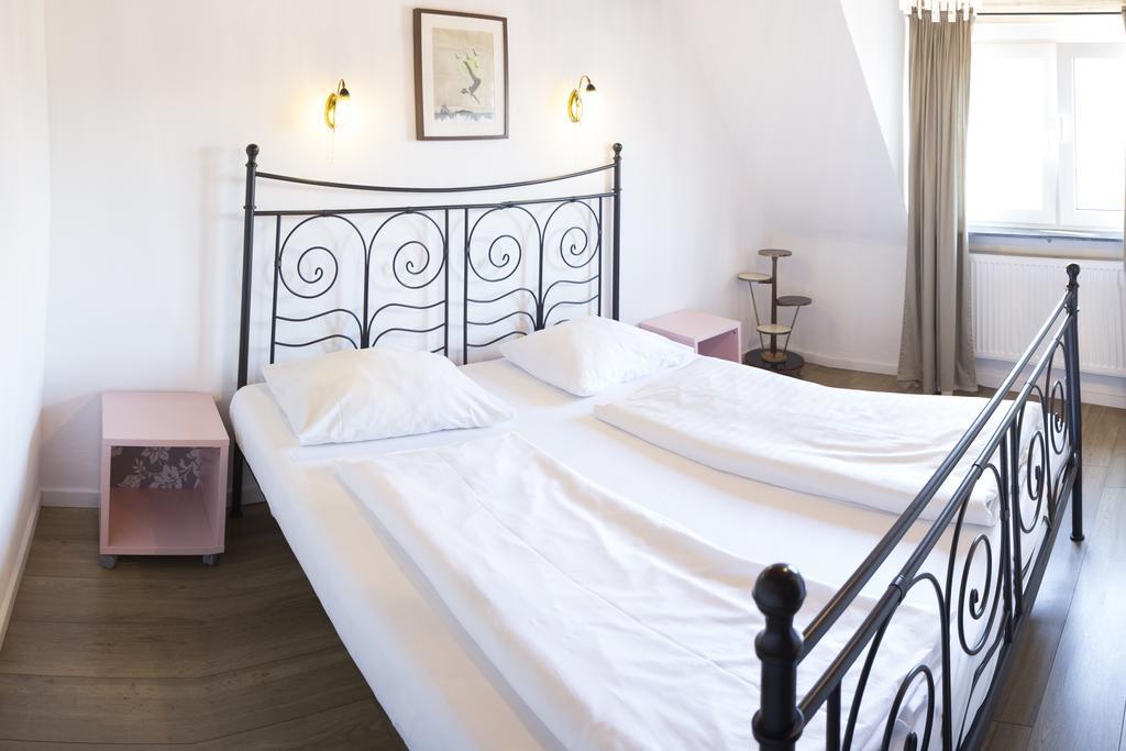 Hostal Weltempfaenger Backpacker Colonia